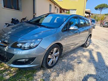 Opel Astra sw gpl casa