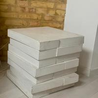 Tavolinetto comodino