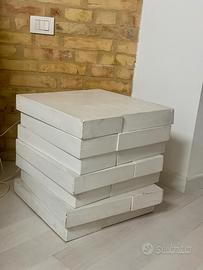 Tavolinetto comodino