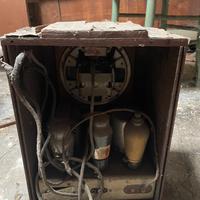 Radio anni 30/40 a valvole in legno