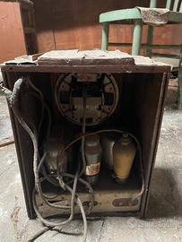 Radio anni 30/40 a valvole in legno