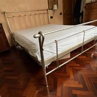 Letto matrimoniale in ferro battuto Ciacci