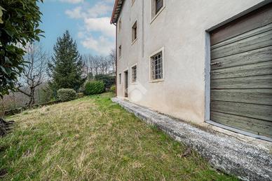 CASA DI CORTE A BADIA CALAVENA