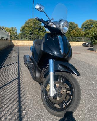 Piaggio Beverly 500