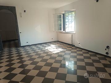Appartamento con ingresso indipendente