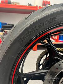 GOMMA BRIDGESTONE BATTLAX S22 -  190/55 ZR17