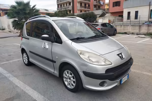 Peugeot 1007 1.4HDI solo 140.000km 