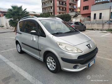 Peugeot 1007 1.4HDI solo 140.000km 