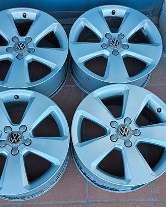 4 cerchi 17 originali Volkswagen Golf 5 6 7 8 Cadd