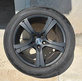 Cerchi in lega + 4 pneumatici