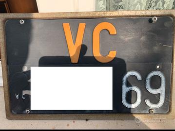Targhe nera anni '80 Vercelli