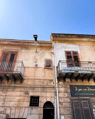 5 LOCALI A BAGHERIA