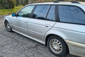 BMW 2.2 per pezzi di ricambi 2002