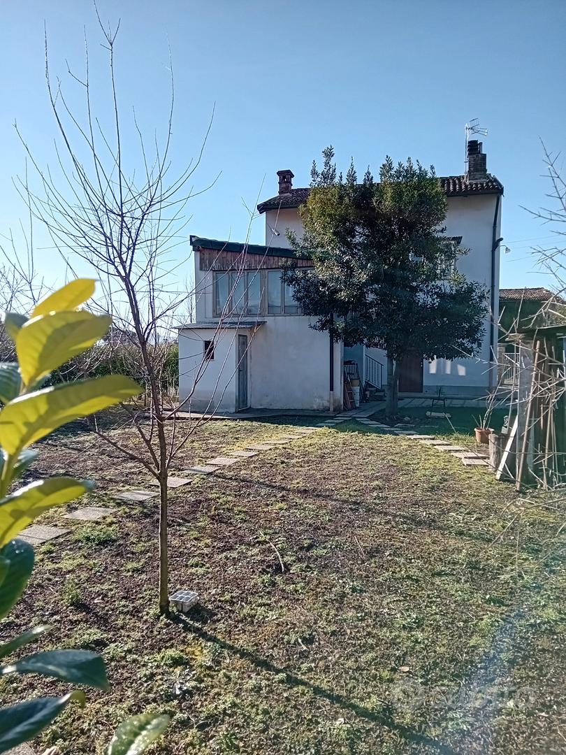 Rustico indipendente con giardino - Vista 4