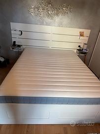 Letto matrimoniale contenitore + materasso a molle