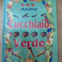 Libro nuovo cucchiaio verde