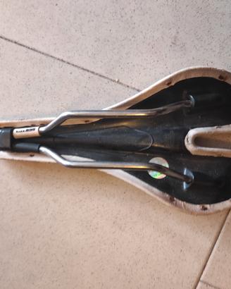 Cuscinetti freni e selle