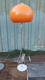 lampada da terra Lucerna Harvey Guzzini
