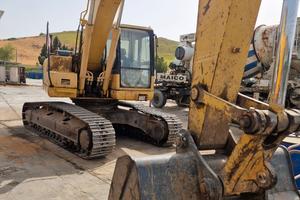 Komatsu Pc 210