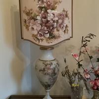 LAMPADA elegante da tavolo