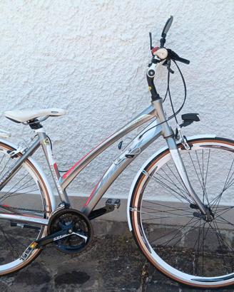 City bike  Donna Fren Stroad E