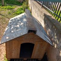 Cuccia in legno per esterno  cane grossa taglia