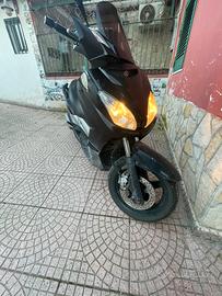 X max 250