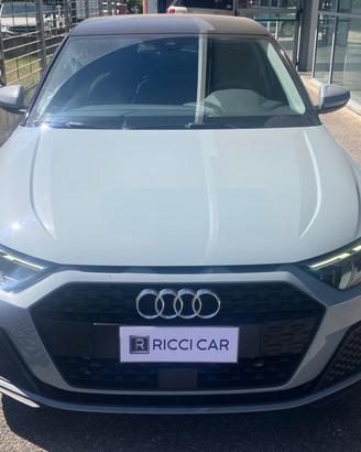 AUDI A1 allstreet 30 TFSI Admired
