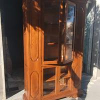 Particolare Vetrina / Libreria / Dispensa vintage