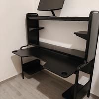 scrivania Gaming Fredde Ikea