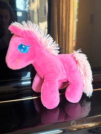 Peluche cavallo magico