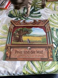 libro Peter und der Wolf tedesco 