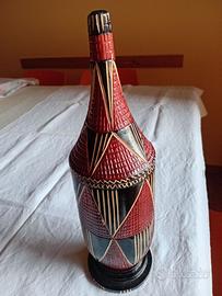 Rwanda-Artigianato ligneo-Vaso intagliato a mano