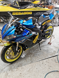 Yamaha r1 del 05