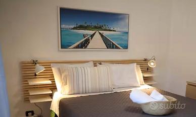 Testiera letto Mandal Ikea