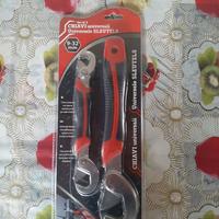 SET 2 CHIAVI UNIVERSALI 9-32 MM