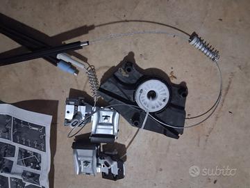 alzavetro sinistro  new beetlo cabrio 2005