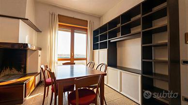 Quadrivano Semindipendente con Terrazza a livello