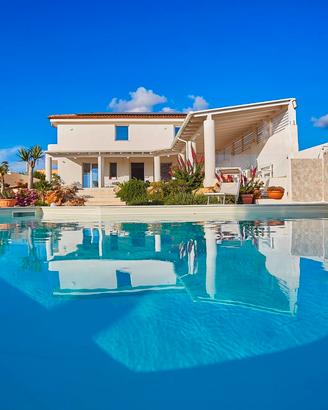 Villa Pomelia, elegante con Piscina privata