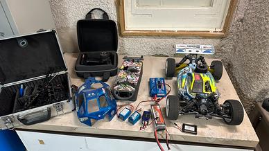 Buggy 1/8 tekno off road