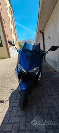 TMAX 530 DX ABS PHANTOM BLUE