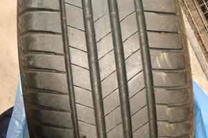 Gomme/Pneumatici Estivi Bridgestone 205/55 R16