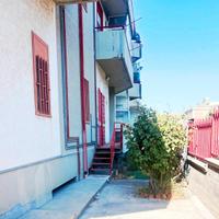 Bottega 50 mq con deposito 70 mq e giardinetto