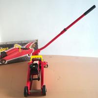 Cric idraulico a carrello 2T come nuovo