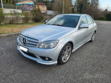 MERCEDEZ C 220 AVANTGARDE AMG 