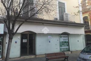 NEGOZIO A FOGGIA