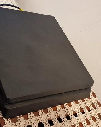 Playstation 4 slim 500 GB