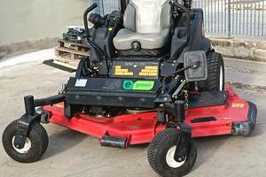 Trattore tosaerba Toro Z Master 7210 Diesel usato