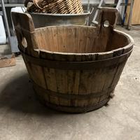 Mastello antico in legno