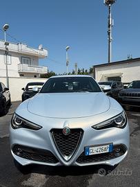 Alfa Romeo Stelvio 2.2 Turbodiesel 190 CV AT8 Busi